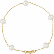 Cultured White Pearl Station Bracelet